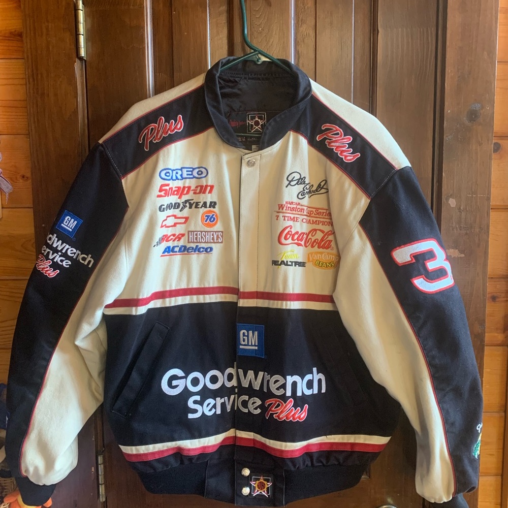 Vintage Dale Earnhardt Sr jacket.